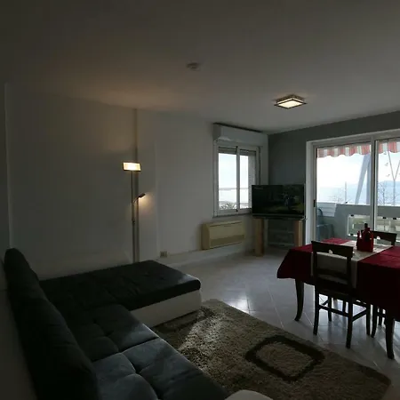 Apartment Apartamento Fronte Mare